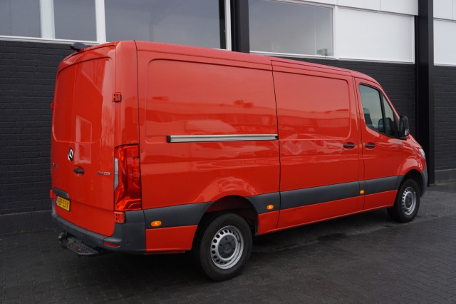 Mercedes-Benz Sprinter 314 2.2 CDI L2 EURO 6 - A/C climate - Navi - Camera - €17.950,- Excl.