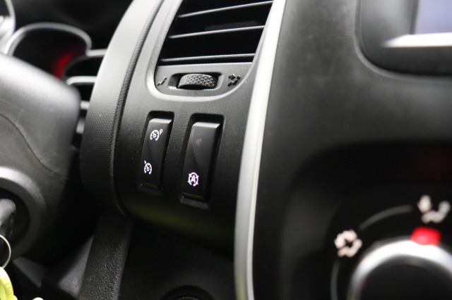 Renault Trafic 1.6 dCi EURO 6 - Airco - Navi - Cruise - € 10.900,- Excl.