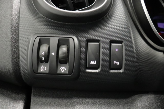 Renault Trafic 1.6 dCi EURO 6 - Airco - Navi - Cruise - € 10.900,- Excl.