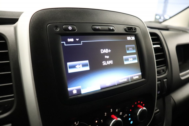 Renault Trafic 1.6 dCi EURO 6 - Airco - Navi - Cruise - € 10.900,- Excl.