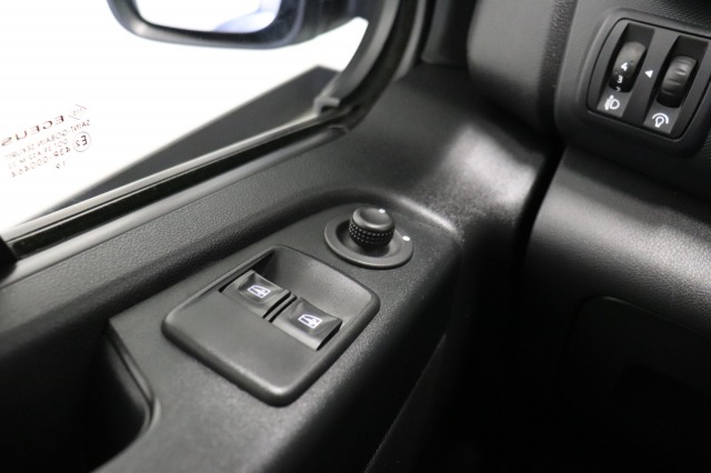 Renault Trafic 1.6 dCi EURO 6 - Airco - Navi - Cruise - € 10.900,- Excl.