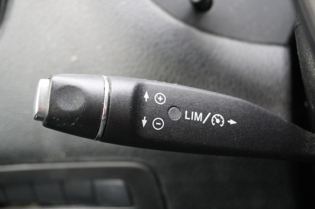 Mercedes-Benz Vito 114 CDI XL EURO 6 - A/C climate - Navi - Cruise - Trekhaak - €12.900,- Excl.