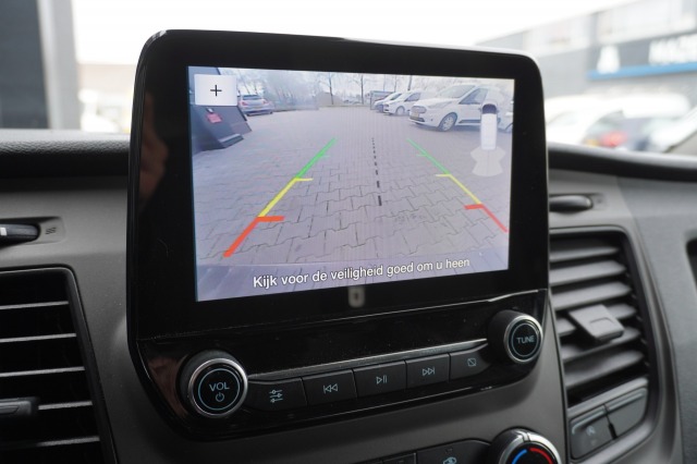 Ford Transit Custom 2.0 TDCI L2 EURO 6 - Airco - Cruise - Camera - € 16.900,- Excl.