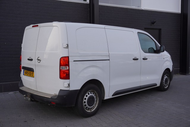 Opel Vivaro 2.0 CDTI 122PK L2 EURO 6 - Airco - Navi - Cruise - €12.900,- Excl.