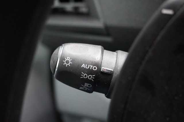 Opel Vivaro 2.0 CDTI 122PK L2 Automaat EURO 6 - Airco - Navi - Cruise - € 12.950,- Excl. Opel Vivaro 2.0 CDTI 122PK L2 Automaat EURO 6 - Airco - Navi - Cruise - € 12.950,- Excl.