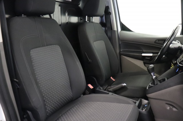 Ford Transit Connect 1.5 EcoBlue 100PK L2 EURO 6 - Airco - Cruise - Trekhaak - € 11.950,- Excl. Ford Transit Connect 1.5 EcoBlue 100PK L2 EURO 6 - Airco - Cruise - Trekhaak - € 11.950,- Excl.