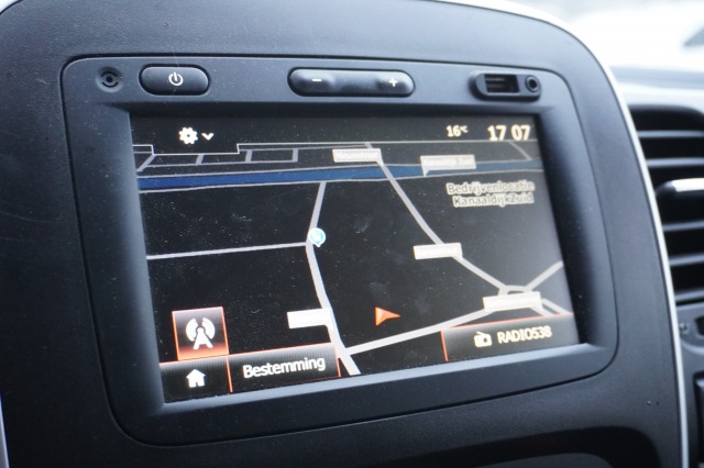 Renault Trafic 1.6 dCi L2 EURO 6 - Airco - Navi - Cruise - € 15.950,- Excl. Renault Trafic 1.6 dCi L2 EURO 6 - Airco - Navi - Cruise - € 15.950,- Excl.