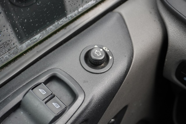 Ford Transit Custom 2.0 TDCI - EURO 6 - Airco - Navi - Cruise - €14.900,- Excl.