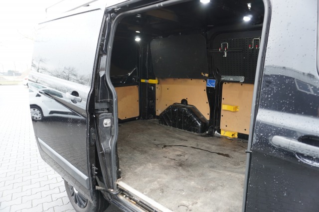 Ford Transit Custom 2.0 TDCI - EURO 6 - Airco - Navi - Cruise - €14.900,- Excl.