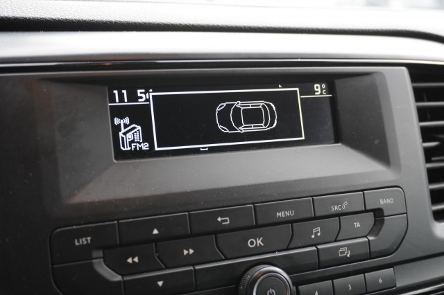 Opel Vivaro 1.5 CDTI - EURO 6 - Airco - Cruise - PDC - €11.900,- Excl. Opel Vivaro 1.5 CDTI - EURO 6 - Airco - Cruise - PDC - €11.900,- Excl.