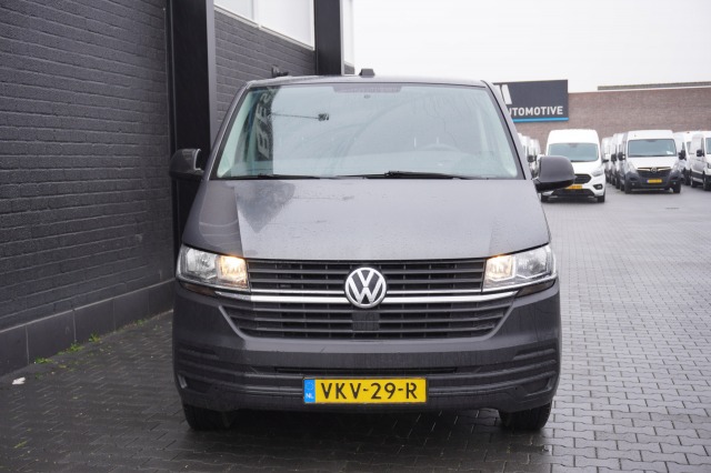 Volkswagen Transporter 2.0 TDI L2 - EURO 6 - Airco - Cruise - PDC - €14.900,- Excl. Volkswagen Transporter 2.0 TDI L2 - EURO 6 - Airco - Cruise - PDC - €14.900,- Excl.