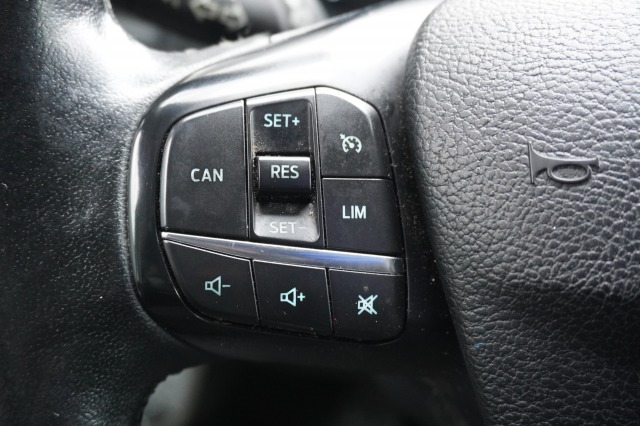 Ford Transit 2.0 TDCI 130PK L3H2 EURO 6 - Airco - Cruise - Camera - €14.950,- Excl.