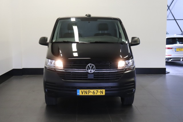 Volkswagen Transporter 2.0 TDI 150PK Automaat EURO 6 - Airco - Navi - Cruise - €17.900,- Excl. Volkswagen Transporter 2.0 TDI 150PK Automaat EURO 6 - Airco - Navi - Cruise - €17.900,- Excl.