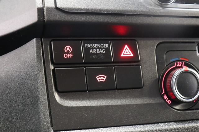 Volkswagen Transporter 2.0 TDI EURO 6 - Airco - Navi - Cruise - €13.900,- Excl.