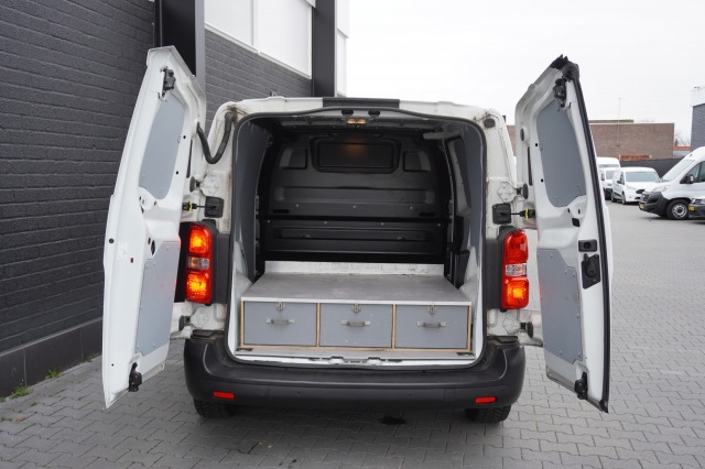 Opel Vivaro 1.5 CDTI EURO 6 - Airco - Cruise - PDC - € 11.900,- Excl.