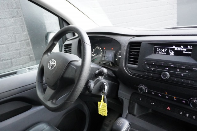 Toyota ProAce Compact 1.5 D-4D - EURO 6 - Airco - Cruise - Trekhaak - €11.950,- Excl.