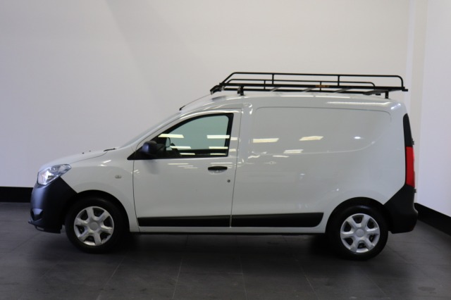 Dacia Dokker 1.5 dCi - Radio - Trekhaak - Imperiaal - €5.900,- excl. Dacia Dokker 1.5 dCi - Radio - Trekhaak - Imperiaal - €5.900,- excl.