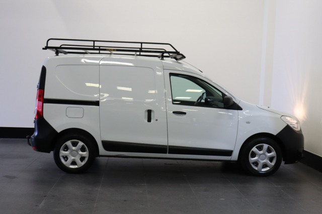 Dacia Dokker 1.5 dCi - Radio - Trekhaak - Imperiaal - €5.900,- excl. Dacia Dokker 1.5 dCi - Radio - Trekhaak - Imperiaal - €5.900,- excl.