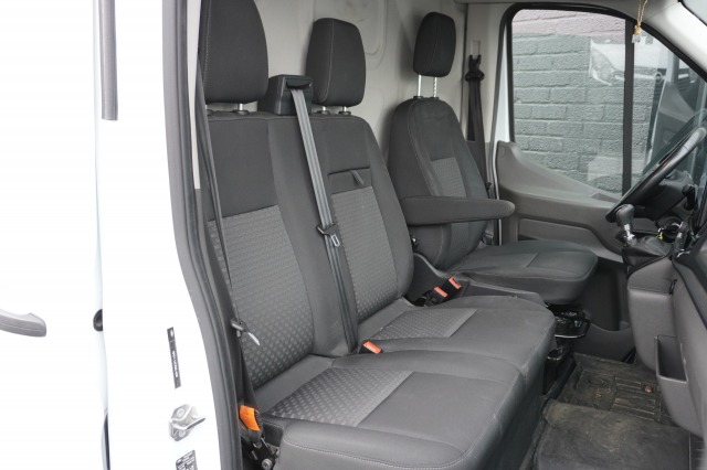 Ford Transit 2.0 TDCI 130PK L2H2 EURO 6 - Airco - Navi - Cruise - € 19.950,- Excl.