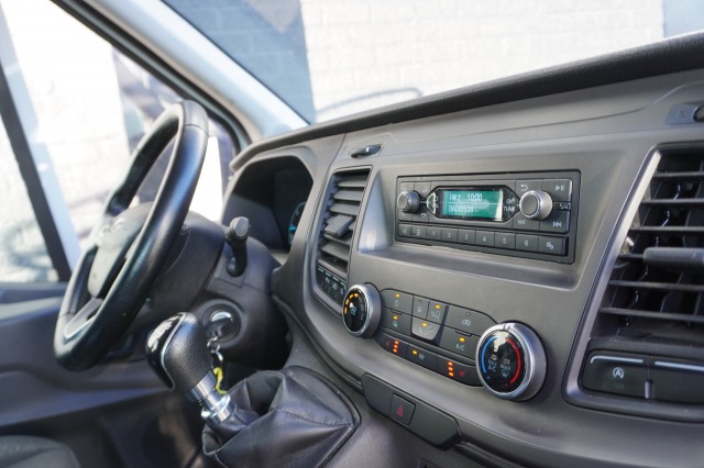 Ford Transit 2.0 TDCI L2H2 Dubbel cabine EURO 6 - Airco - Cruise - PDC - €15.900,- Excl.