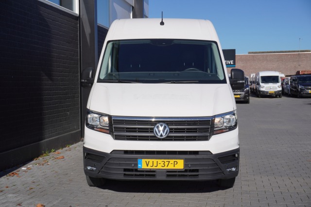 Volkswagen Crafter 2.0 TDI 140PK L3H3 EURO 6 - Airco - Navi - Cruise - € 17.900,-  Excl.
