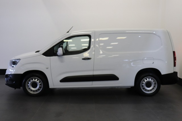 Opel Combo 1.5D 102PK L2 EURO 6 - Airco - Navi - Cruise - € 11.499,- Excl.