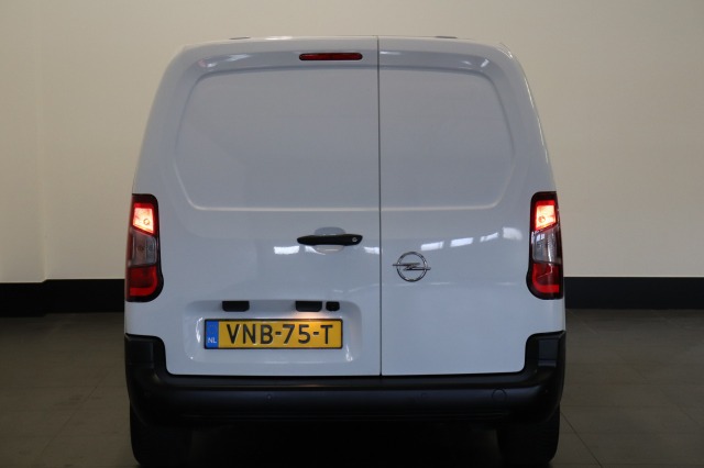 Opel Combo 1.5D 102PK L2 EURO 6 - Airco - Navi - Cruise - € 11.499,- Excl.