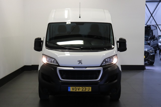 Peugeot Boxer 2.2 BlueHDi 120PK L2H2 2x Schuifdeur - Airco - Navi - Cruise - € 11.950,- Excl.