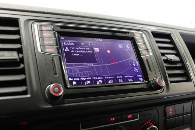 Volkswagen Transporter 2.0 TDI EURO 6 - Airco - Navi - Cruise - €13.950,- Excl. Volkswagen Transporter 2.0 TDI EURO 6 - Airco - Navi - Cruise - €13.950,- Excl.