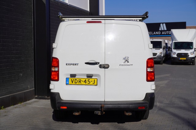 Peugeot Expert 2.0 BlueHDI 123PK L2 EURO 6 - Airco - Navi - Cruise - €12.950,- Excl.