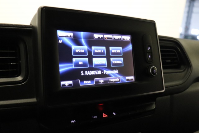 Renault Master 2.3 dCi 180PK L3H2 EURO 6 - Airco - Cruise - PDC - €13.950,- Excl.