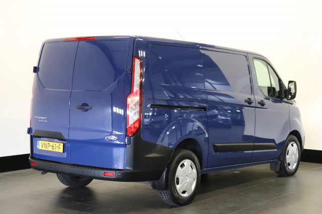 Ford Transit Custom 2.0 TDCI 130PK Automaat 2x Schuifdeur EURO 6 - Airco - Navi - ACC - €16.900,- Excl. Ford Transit Custom 2.0 TDCI 130PK Automaat 2x Schuifdeur EURO 6 - Airco - Navi - ACC - €16.900,- Excl.