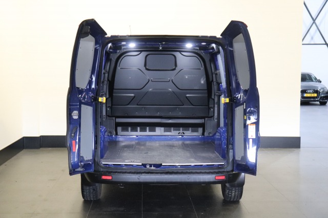 Ford Transit Custom 2.0 TDCI 130PK Automaat 2x Schuifdeur EURO 6 - Airco - Navi - ACC - €16.900,- Excl.