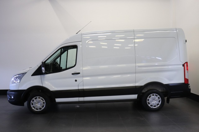 Ford Transit 2.0 TDCI 130PK L2H2 EURO 6 - Airco - Cruise - PDC - €14.900,- Excl. Ford Transit 2.0 TDCI 130PK L2H2 EURO 6 - Airco - Cruise - PDC - €14.900,- Excl.