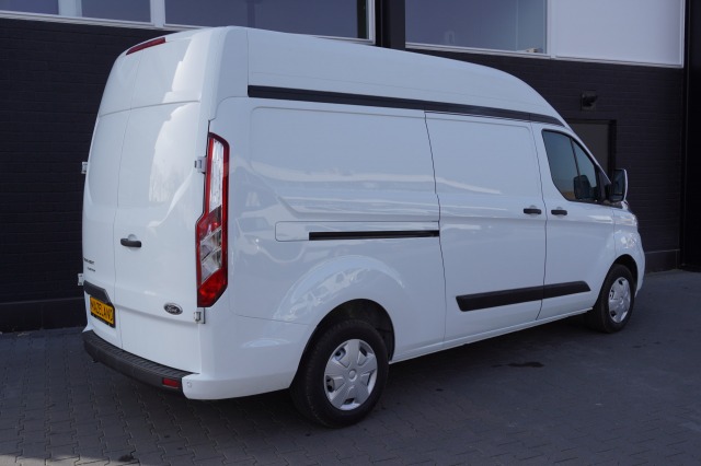 Ford Transit Custom 2.0 TDCI 130PK L2H2 - Airco - Cruise - Camera - €15.900,- Excl. Ford Transit Custom 2.0 TDCI 130PK L2H2 - Airco - Cruise - Camera - €15.900,- Excl.