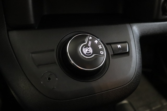 Opel Vivaro 2.0 BlueHDi 145PK Automaat L2 EURO 6 - Airco - Navi - Cruise - €18.950,- Excl.