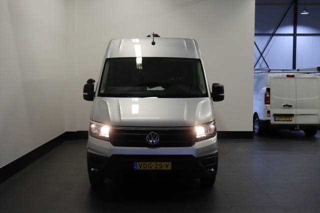 Volkswagen Crafter 2.0 TDI L3H3 EURO 6 - Airco - Cruise - PDC - € 15.900,- Excl. Volkswagen Crafter 2.0 TDI L3H3 EURO 6 - Airco - Cruise - PDC - € 15.900,- Excl.