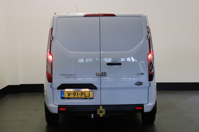 Ford Transit Custom 2.0 TDCI 130PK EURO 6 - Airco - Cruise - Camera - € 15.900,- Excl. Ford Transit Custom 2.0 TDCI 130PK EURO 6 - Airco - Cruise - Camera - € 15.900,- Excl.