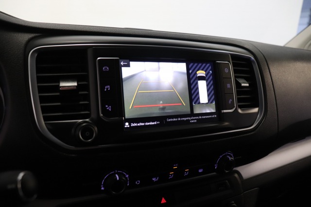 Opel Vivaro 2.0 CDTI L3 Automaat Dubbele Cabine EURO 6 - Airco - Cruise - Camera - € 18.950,- Excl. Opel Vivaro 2.0 CDTI L3 Automaat Dubbele Cabine EURO 6 - Airco - Cruise - Camera - € 18.950,- Excl.