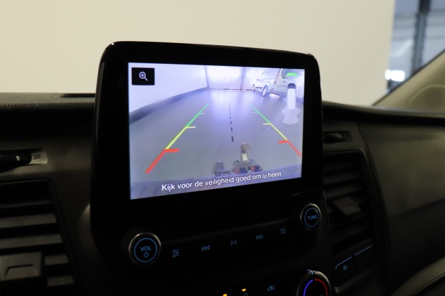 Ford Transit Custom 2.0 TDCI L2 EURO 6 - Airco - Cruise - Trekhaak - € 14.900,- Excl.