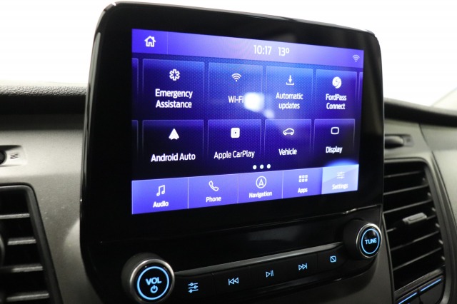 Ford Transit Custom 2.0 TDCI 130PK L2 Dubbele Cabine EURO 6 - Airco - Navi - Cruise - Trekhaak - € 18.950,- Excl.