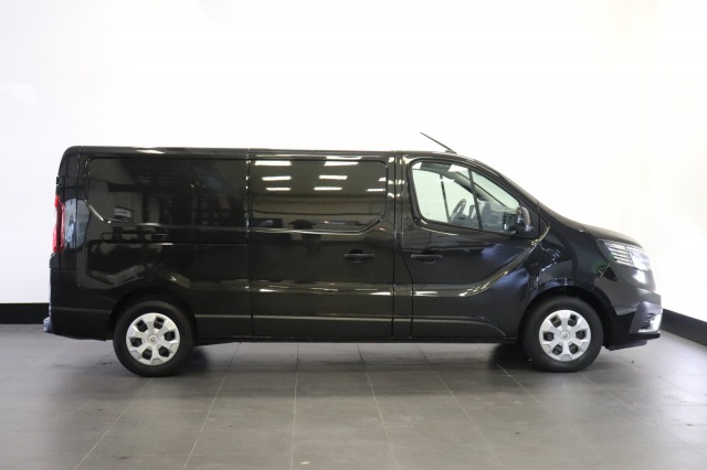 Renault Trafic 2.0 dCi 150PK Automaat L2 EURO 6 - Airco - Navi - Cruise - € 23.950,- Excl. Renault Trafic 2.0 dCi 150PK Automaat L2 EURO 6 - Airco - Navi - Cruise - € 23.950,- Excl.