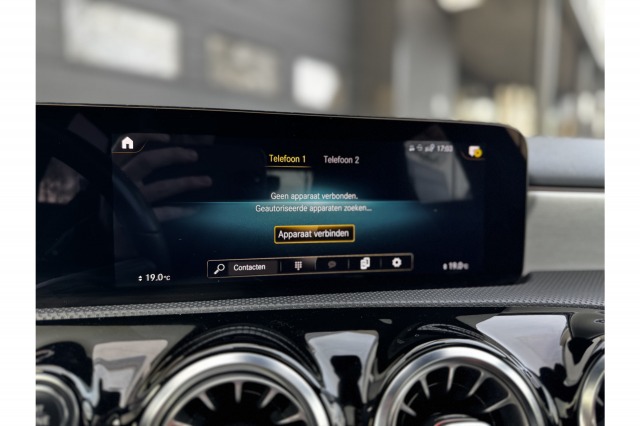 Mercedes-Benz A-Klasse 250 e Business Solution AMG Limited 94% SOH | Pano | Sfeer | Camera | Orig. NL | €20.900,- incl. BTW Mercedes-Benz A-Klasse 250 e Business Solution AMG Limited 94% SOH | Pano | Sfeer | Camera | Orig. NL | €20.900,- incl. BTW