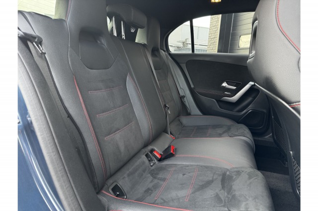 Mercedes-Benz A-Klasse 250 e Business Solution AMG Limited 94% SOH | Pano | Sfeer | Camera | Orig. NL | €20.900,- incl. BTW Mercedes-Benz A-Klasse 250 e Business Solution AMG Limited 94% SOH | Pano | Sfeer | Camera | Orig. NL | €20.900,- incl. BTW