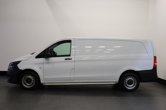 Mercedes-Benz Vito 111 CDI XL EURO 6 - Airco - Camera - Trekhaak - €8.950,- excl.