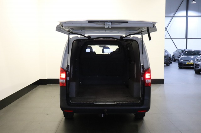 Mercedes-Benz Vito 111 CDI XL EURO 6 - Airco - Camera - Trekhaak - €8.950,- excl.