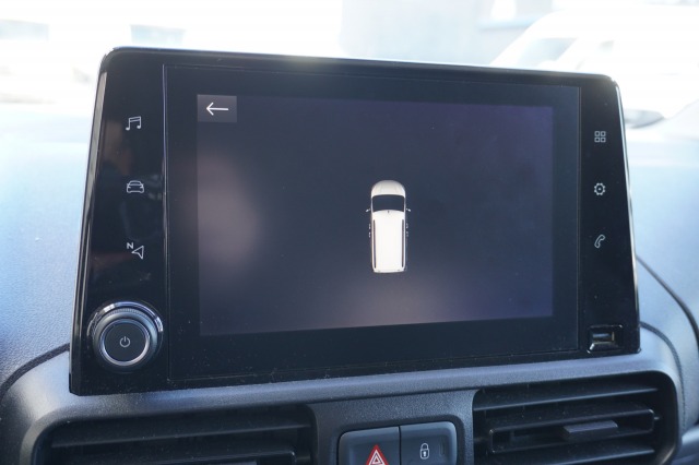 Opel Combo 1.5D 102PK EURO 6 - Airco - Navi - Cruise - € 10.900,- Excl.