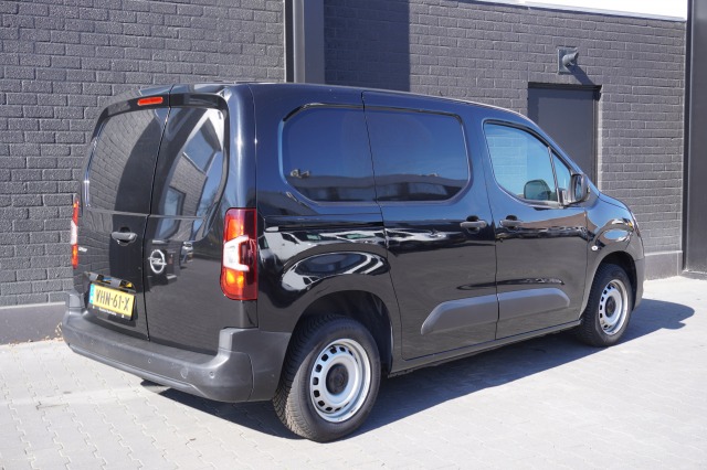 Opel Combo 1.5D 102PK EURO 6 - Airco - Navi - Cruise - € 10.900,- Excl.