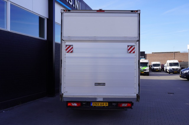 Ford Transit 2.0 TDCI L4 Bakwagen 130PK EURO 6 - Airco - Laadklep - Camera - € 17.950,- Excl.