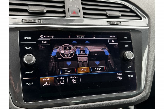 Volkswagen Tiguan 1.5 TSI R-Line Business+ | IQ | ACC | H&K Audio | Camera | €27.900,- incl. BTW Volkswagen Tiguan 1.5 TSI R-Line Business+ | IQ | ACC | H&K Audio | Camera | €27.900,- incl. BTW